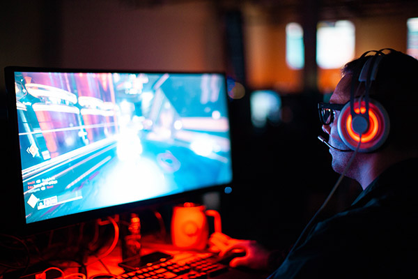 The Risks of Online Gaming and How to Prevent Cybercrime